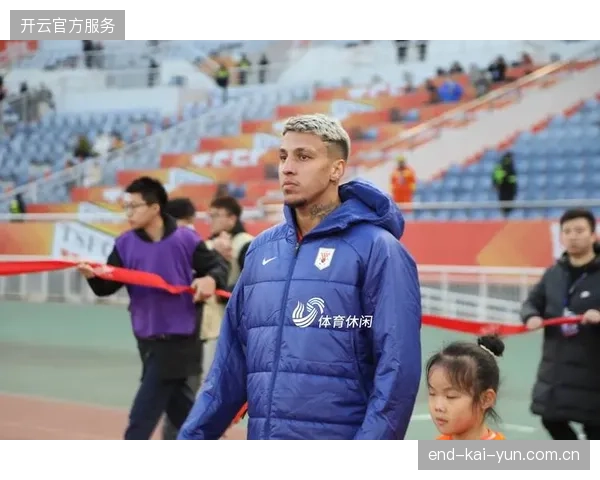 克雷桑与卡扎伊什维利的锋线连线，帮助山东泰山客场力克对手